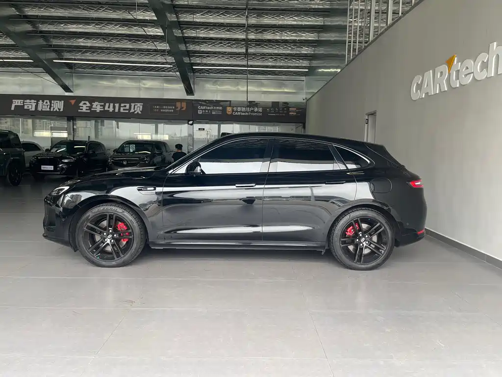 AITO AITO M5 — фото 7