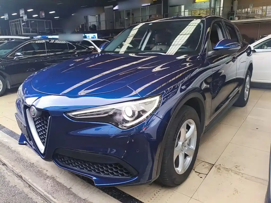 Alfa Romeo Stelvio — фото 2