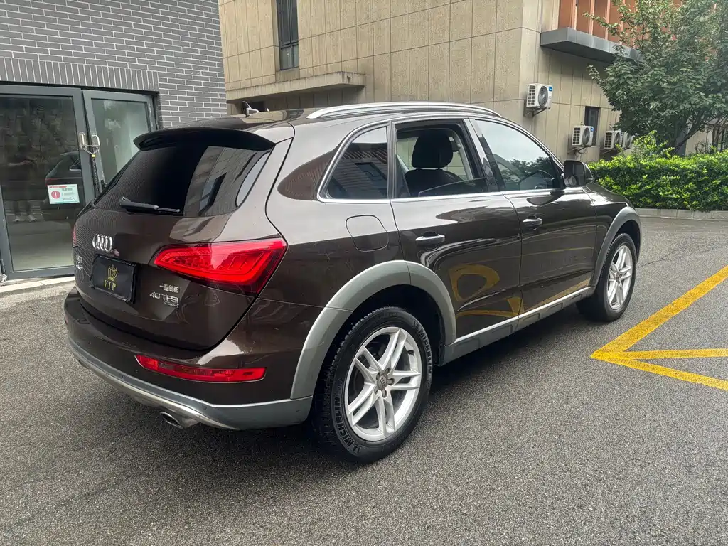 Audi Q5 — фото 20