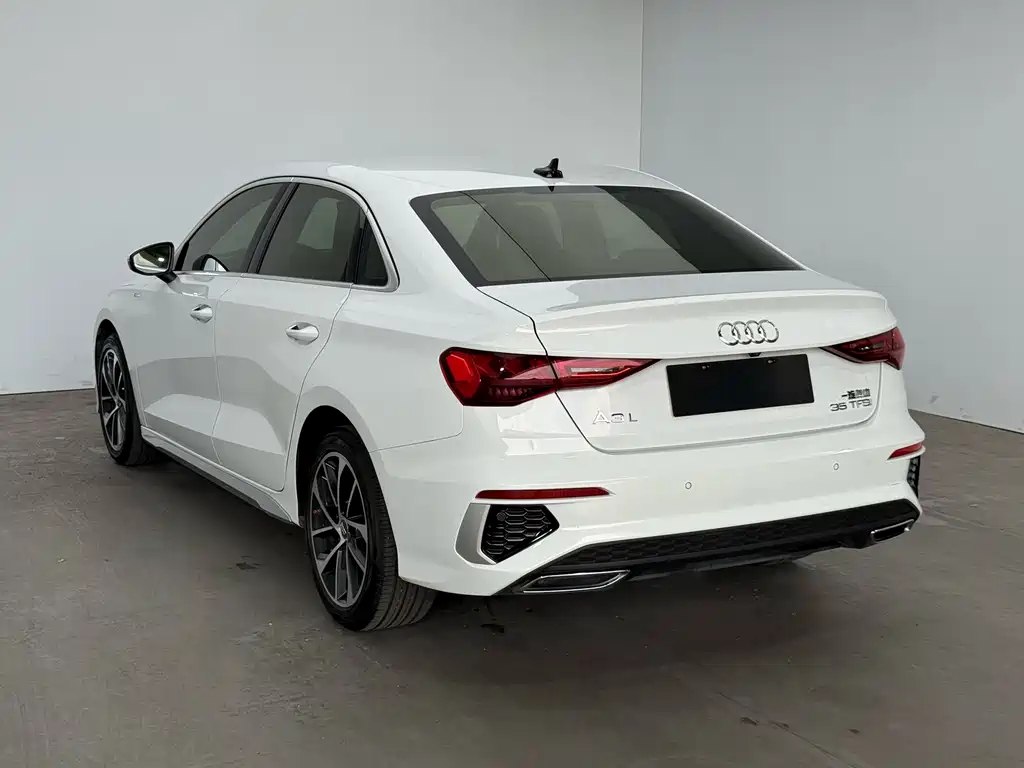 Audi A3 — фото 5