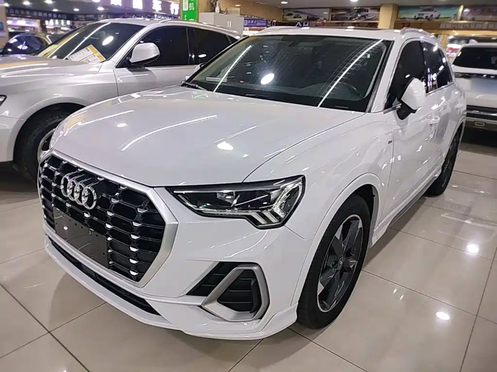Audi Q3 — фото 2