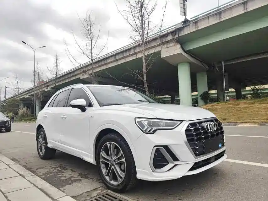 Audi Q3 — фото 3