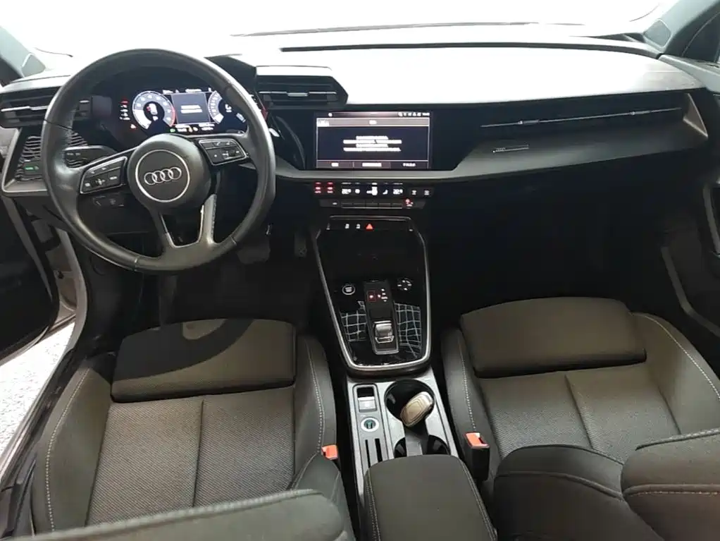Audi A3 — фото 10