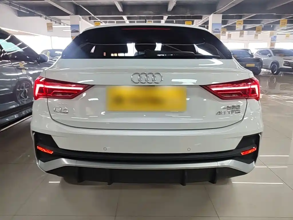 Audi Q3 Sportback — фото 6
