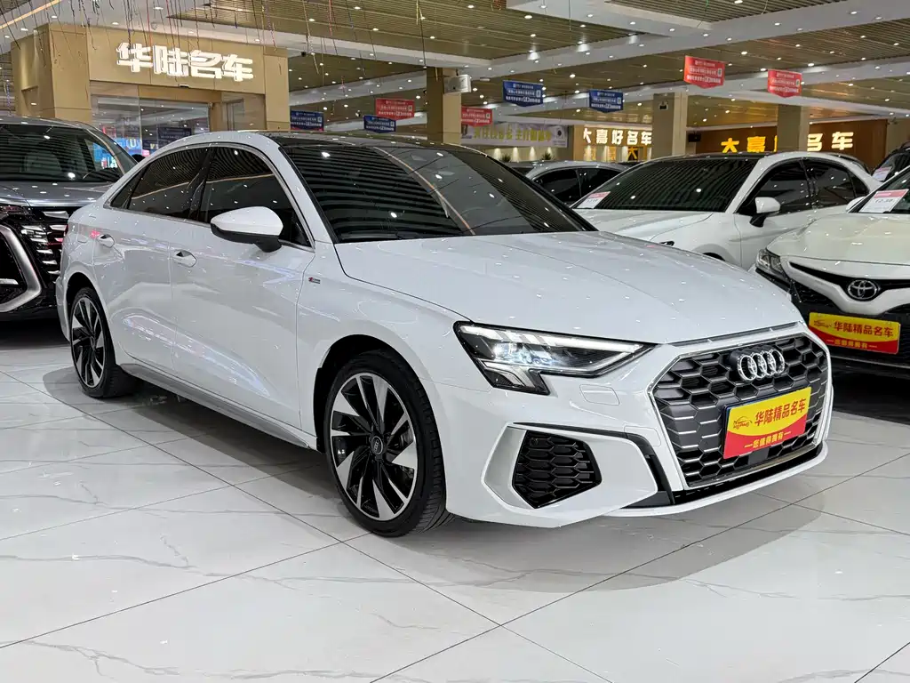 Audi A3 — фото 3