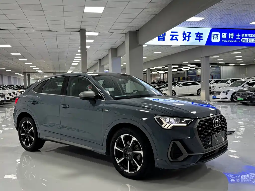 Audi Q3 Sportback — фото 3