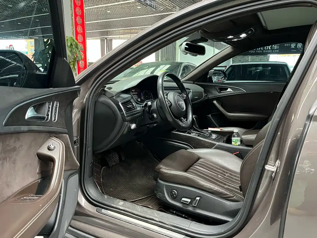Audi A6 (Import) — фото 4