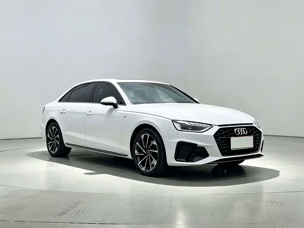 Audi A4L — фото 3