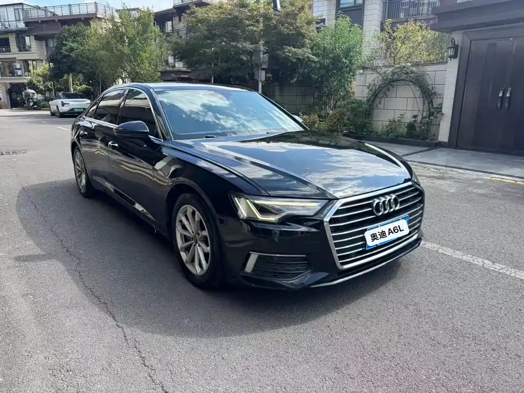 Audi A6L — фото 3