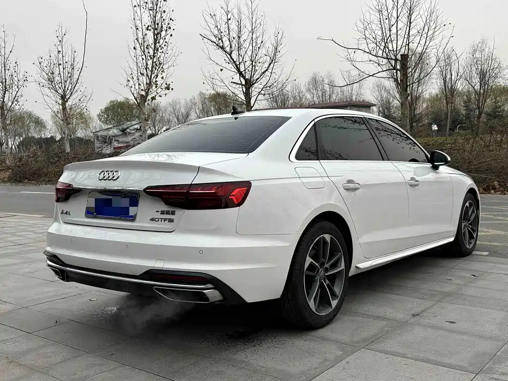 Audi A4L — фото 7