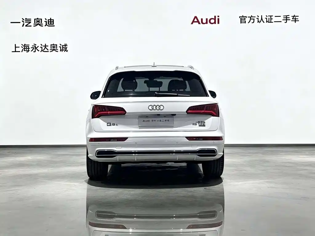 Audi Q5L — фото 3