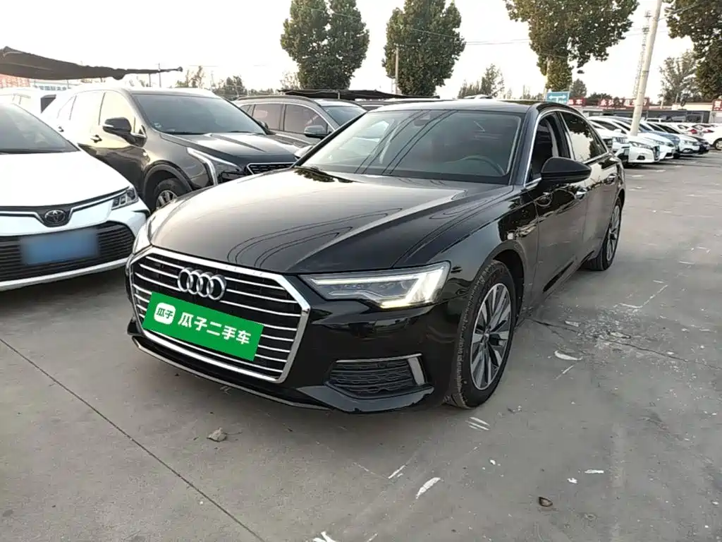 Audi A6L — фото 2