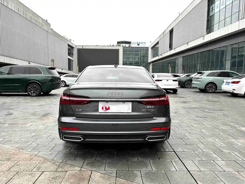 Audi A6L — фото 11