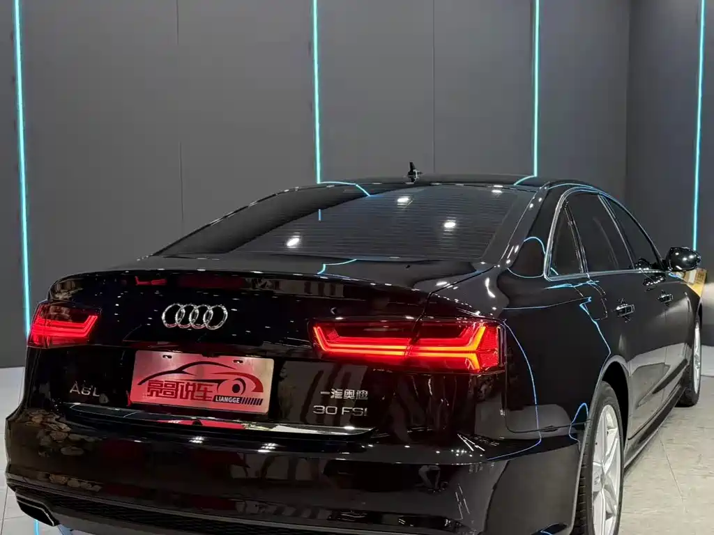 Audi A6L — фото 6