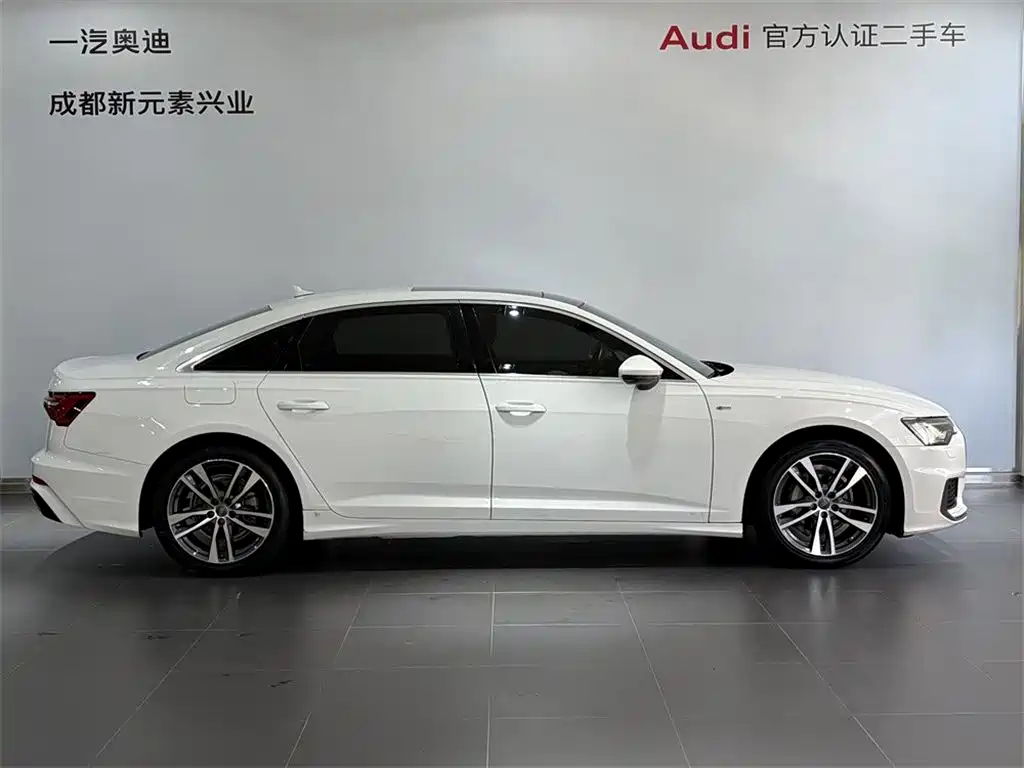 Audi A6L — фото 3