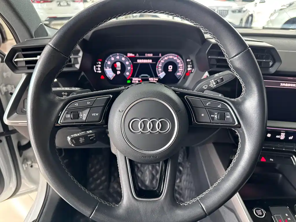Audi A3 — фото 7