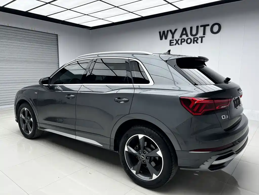 Audi Q3 — фото 7
