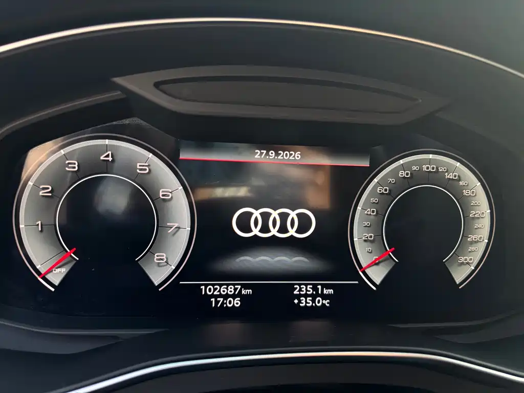 Audi A6L — фото 11