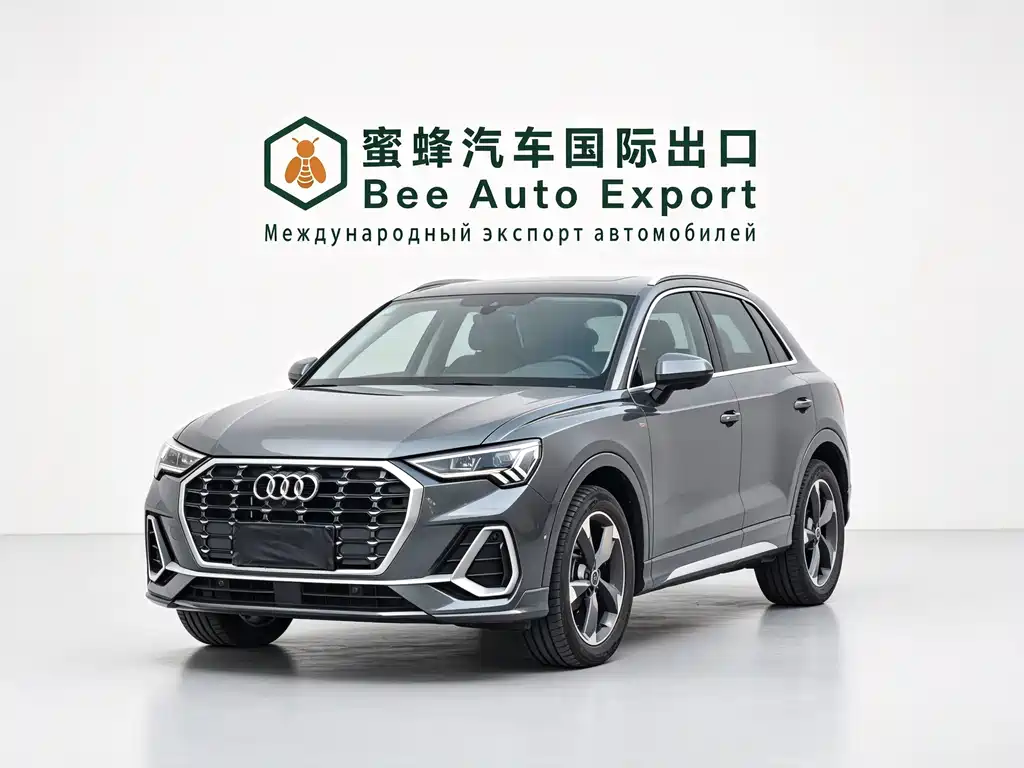 Audi Q3 — фото 1