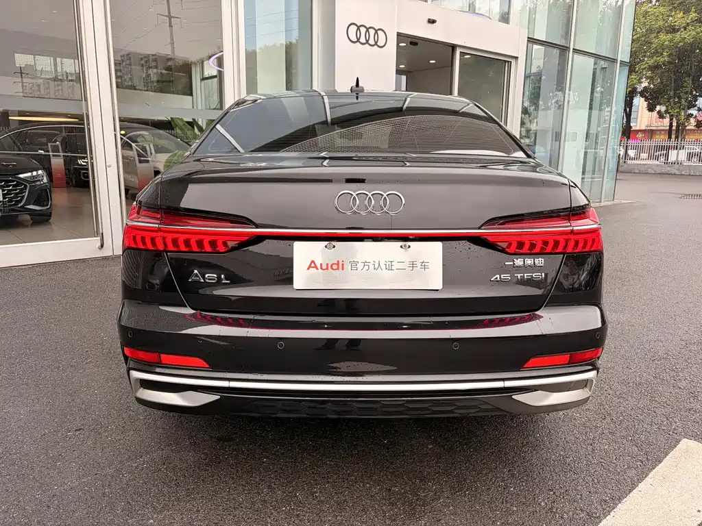 Audi A6L — фото 5