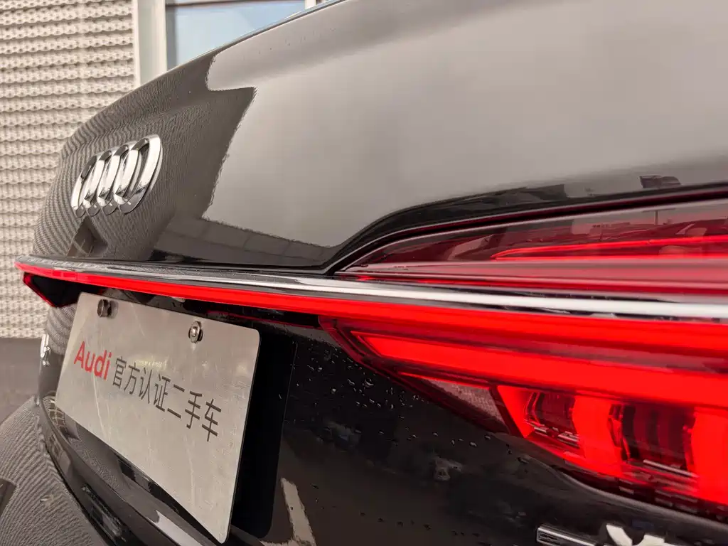 Audi A6L — фото 6