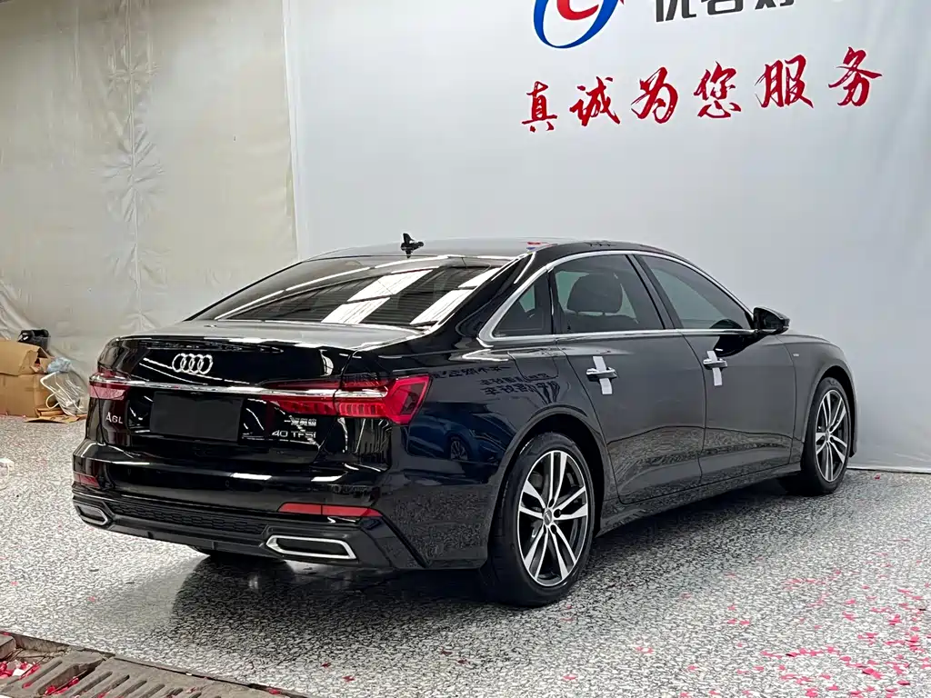 Audi A6L — фото 18