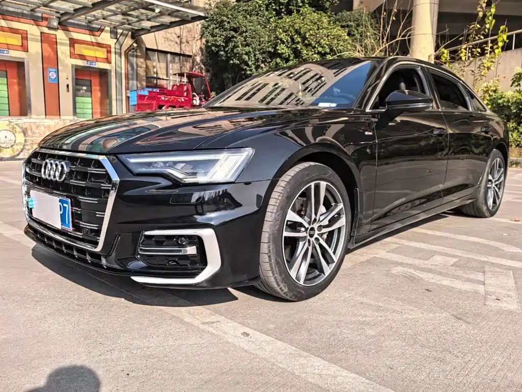 Audi A6L — фото 4
