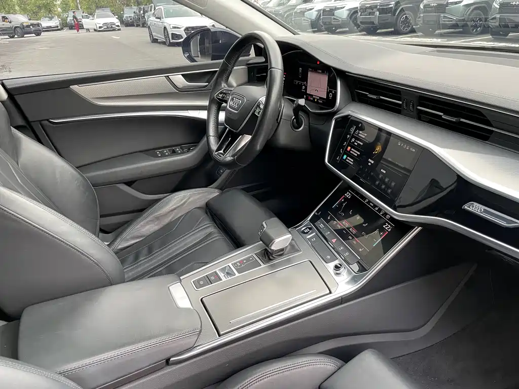 Audi A7 — фото 15