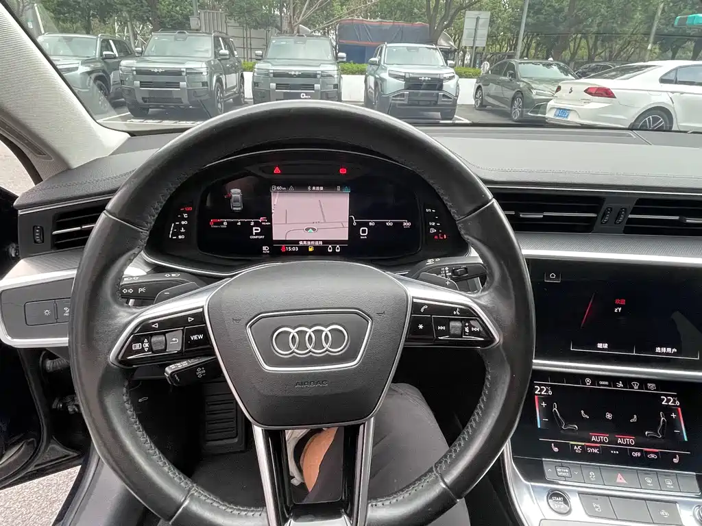 Audi A7 — фото 7