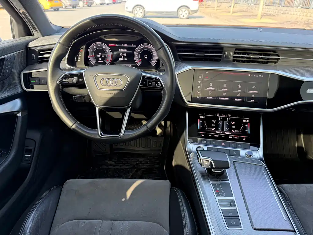 Audi A6L — фото 20