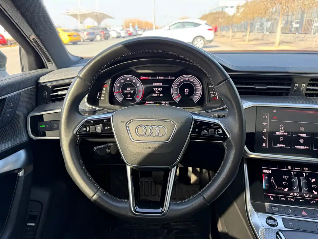 Audi A6L — фото 21