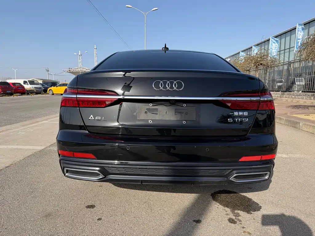 Audi A6L — фото 39
