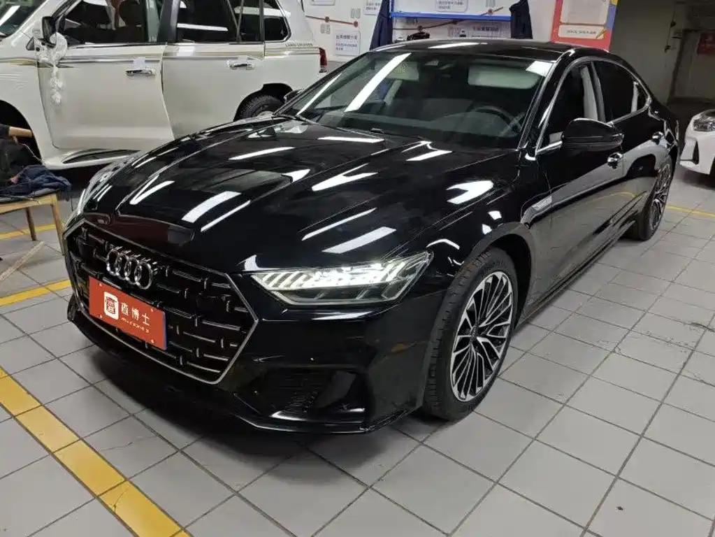 Audi A7L