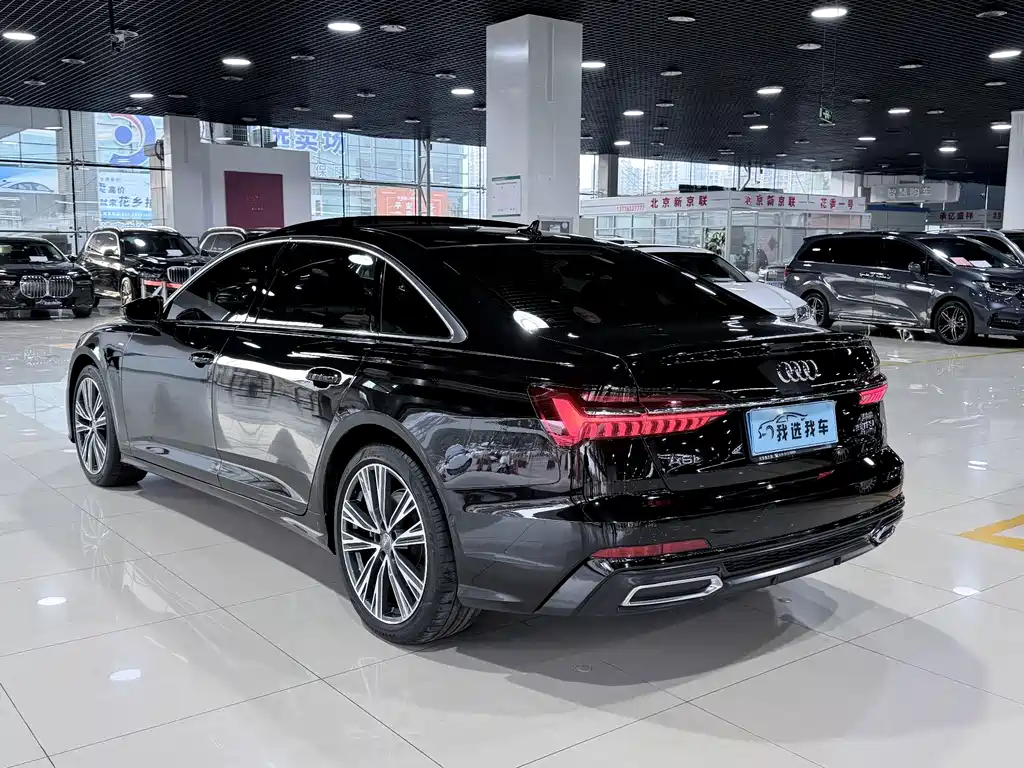 Audi A6L — фото 26