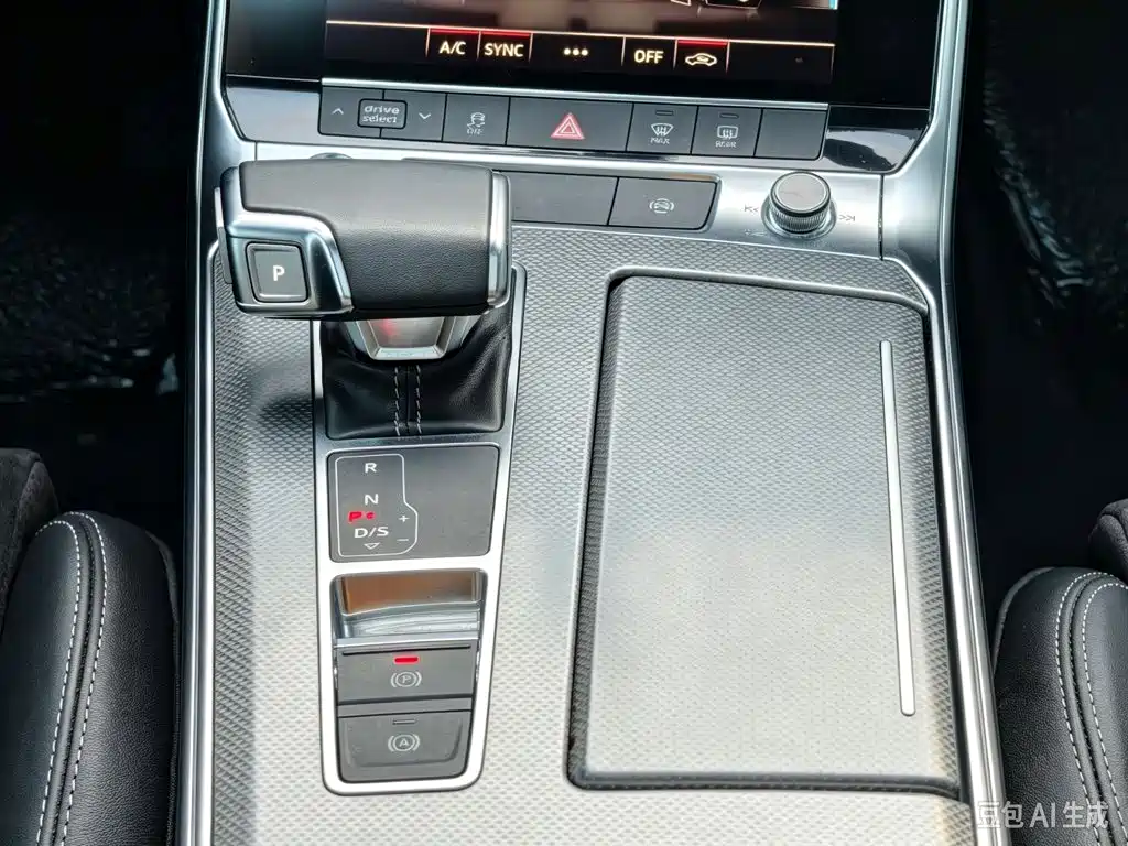 Audi A6L — фото 17