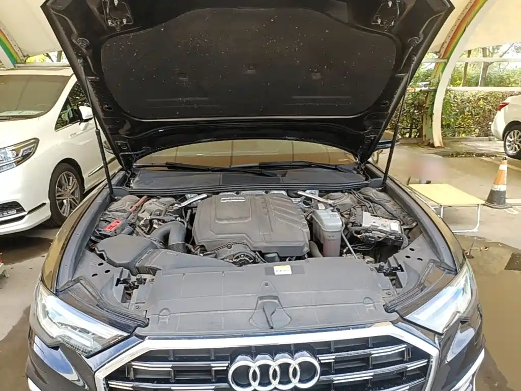 Audi A6L — фото 20