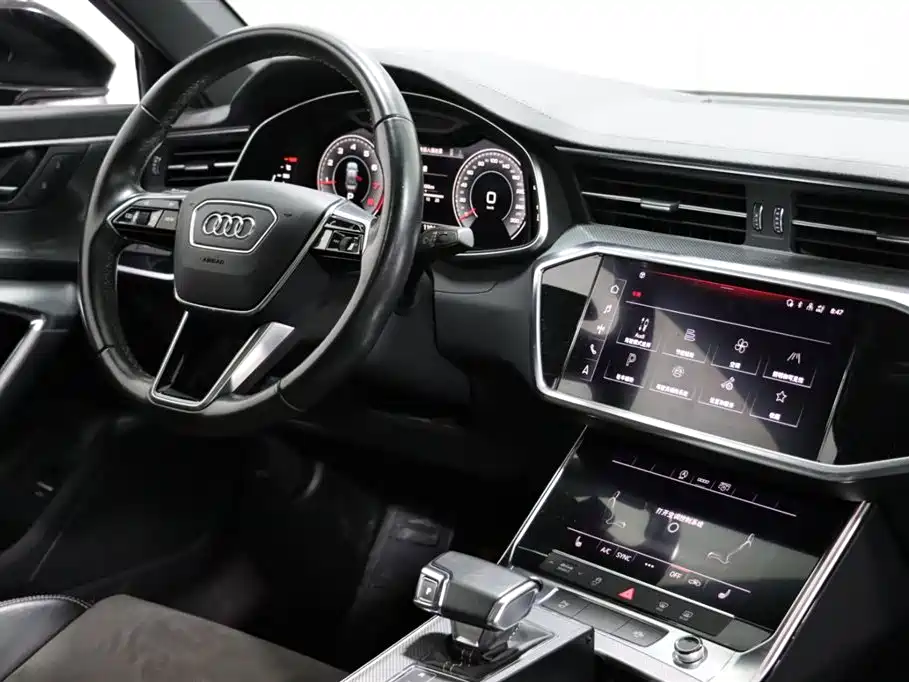 Audi A6L — фото 10