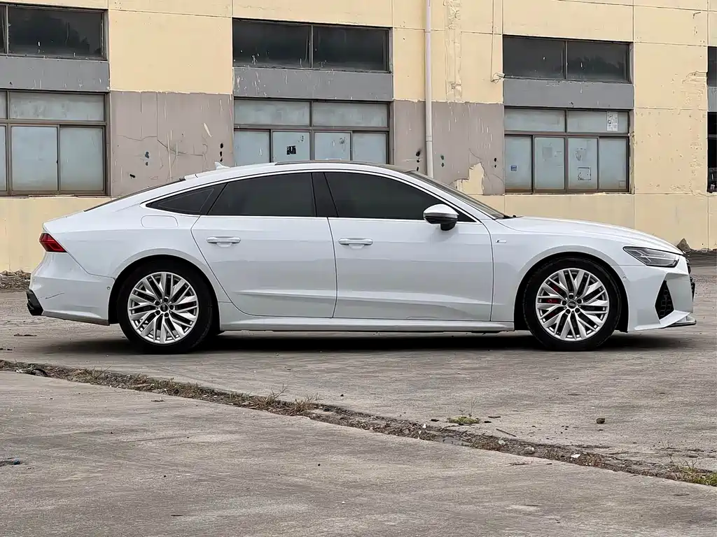 Audi A7 — фото 4