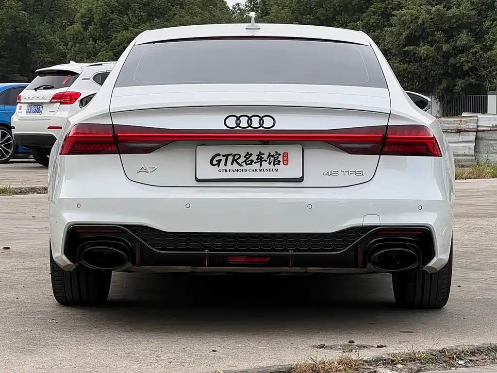 Audi A7 — фото 6