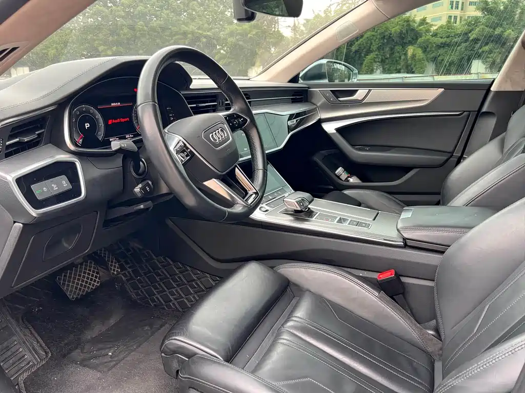 Audi A7 — фото 10