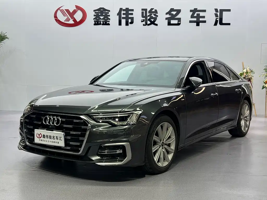 Audi A6L — фото 2