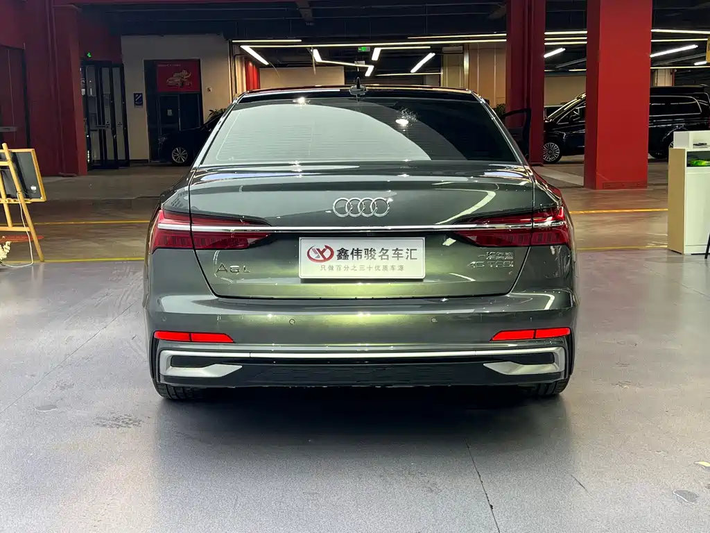 Audi A6L — фото 16