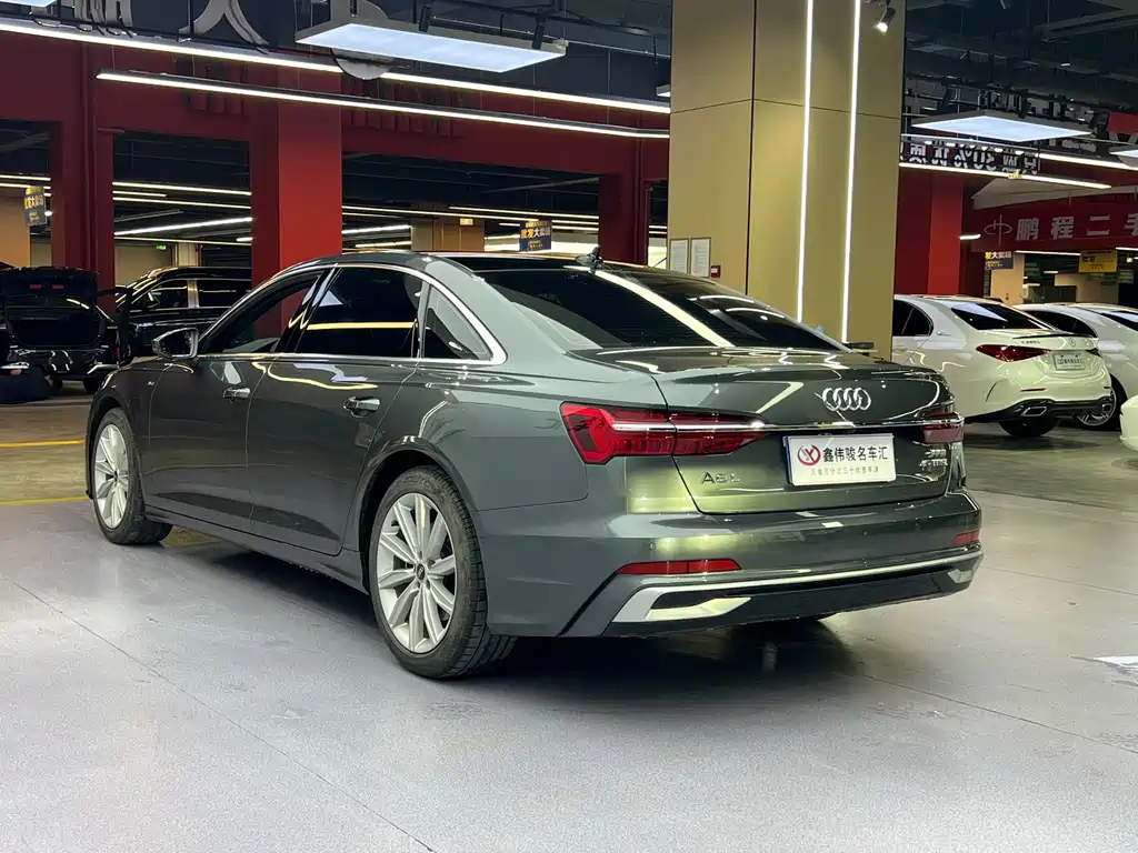 Audi A6L — фото 17