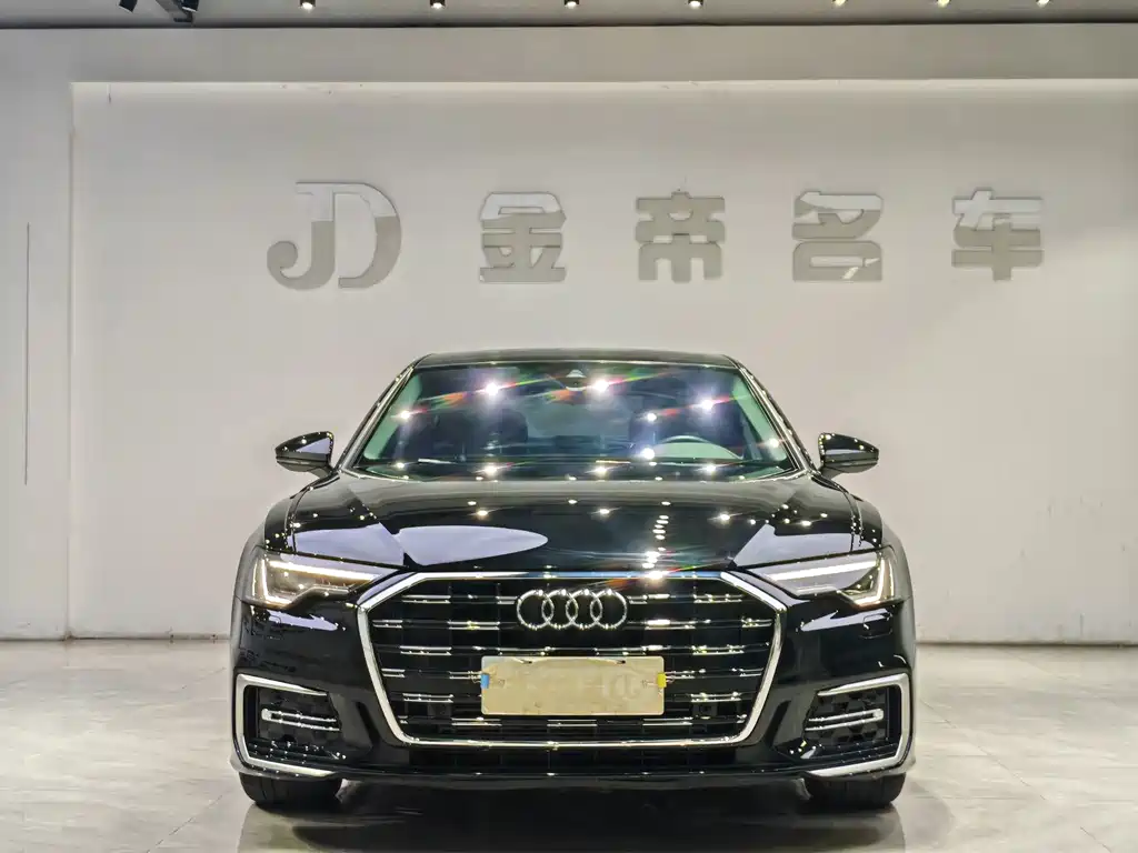 Audi A6L — фото 2
