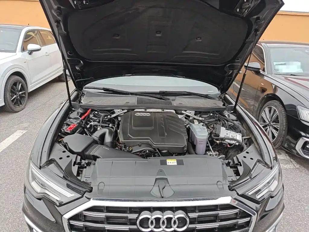 Audi A6L — фото 20
