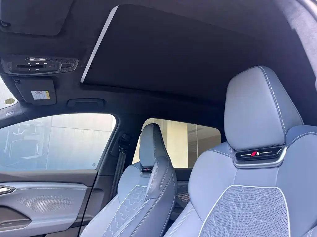 Audi Q6L e-tron — фото 7