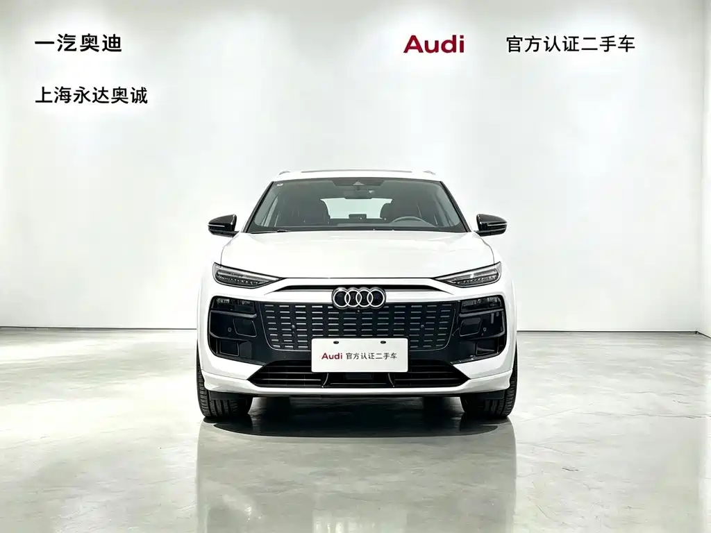 Audi Q6L e-tron — фото 2