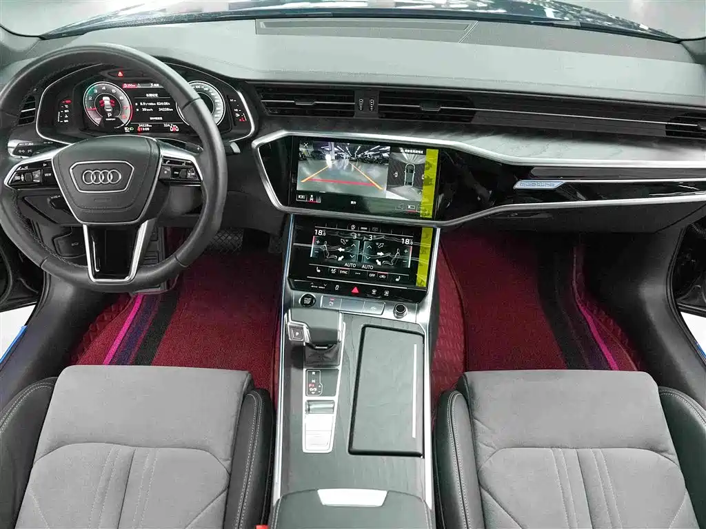 Audi A6L — фото 10