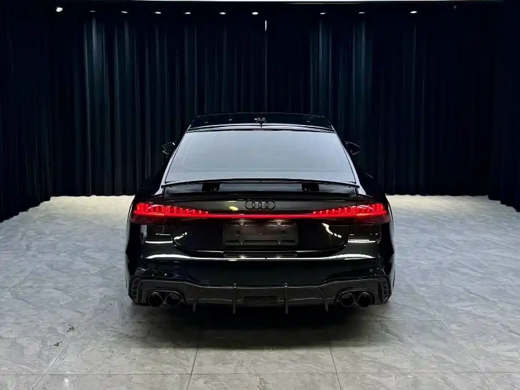 Audi A7 — фото 5