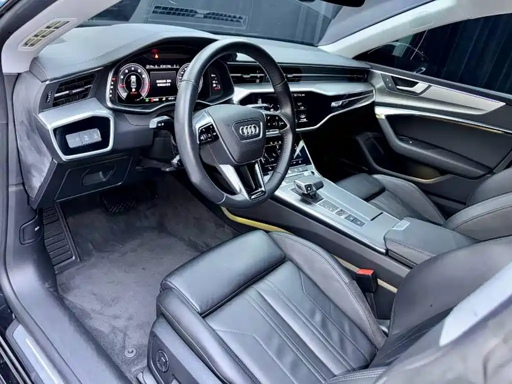 Audi A7 — фото 7
